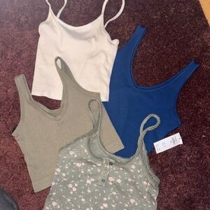Blue, green, floral, and white cropped tank top set